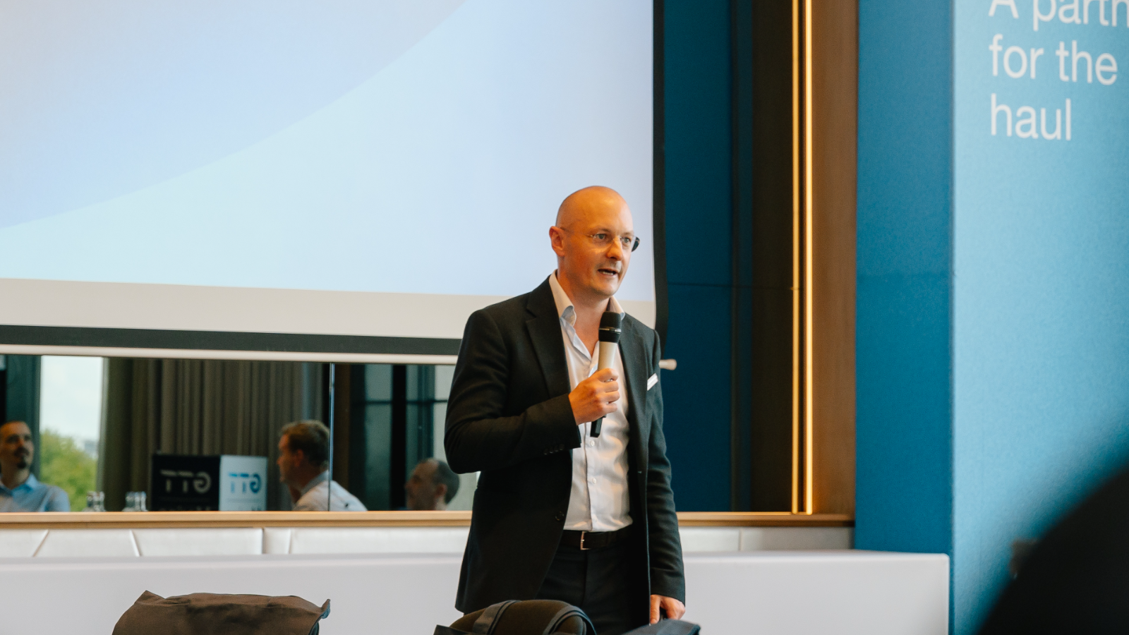 Asbjørn Severin speaking